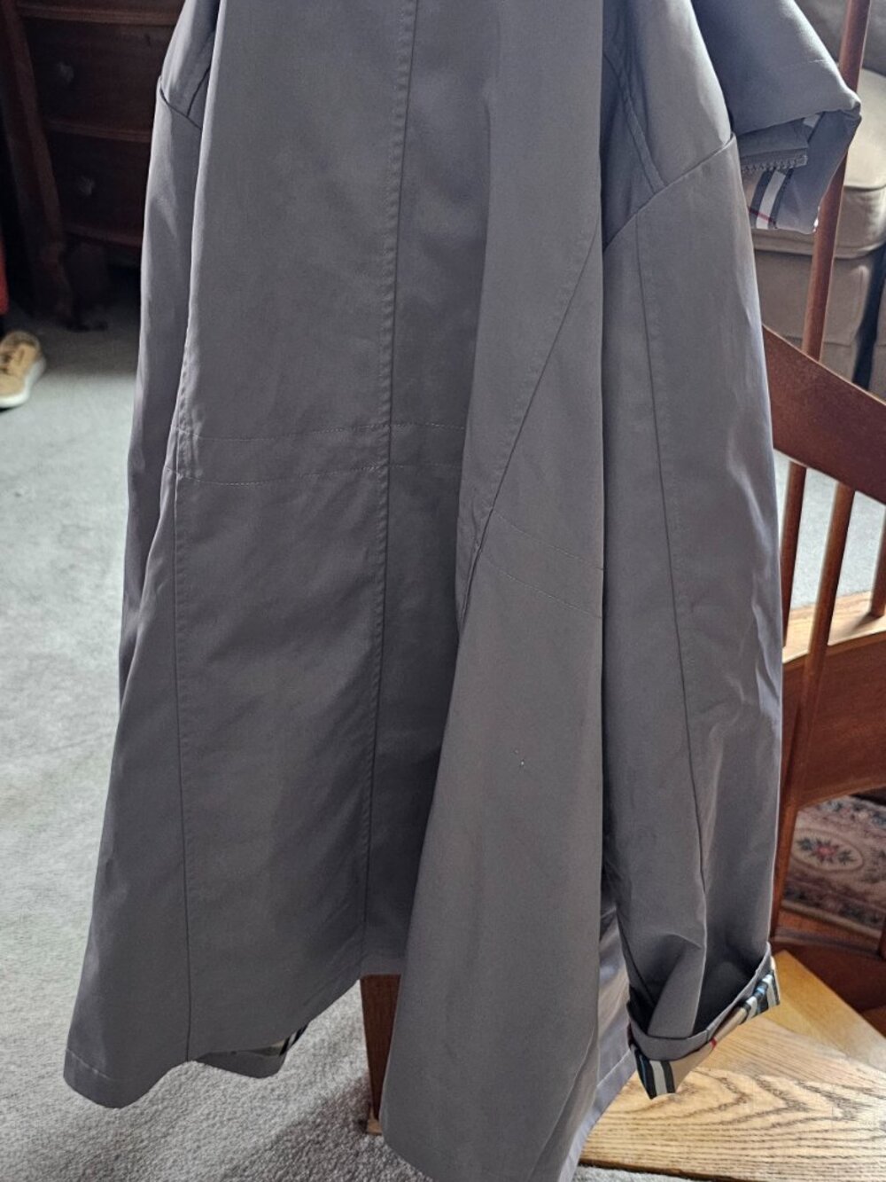 raincoat - Picture 3 of 3